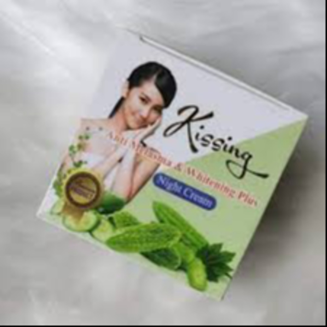 Kissing Anti Melasma & Whitening Plus Night Cream
